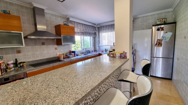 Resale - Villa -
Torrevieja - La Mata
