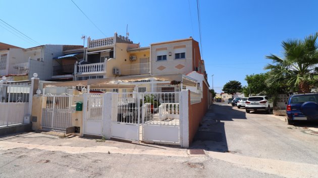 Resale - Townhouse -
Torrevieja - Torretas