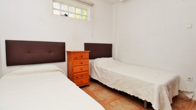 Reventa - Apartamentos -
Villamartín - PAU 8