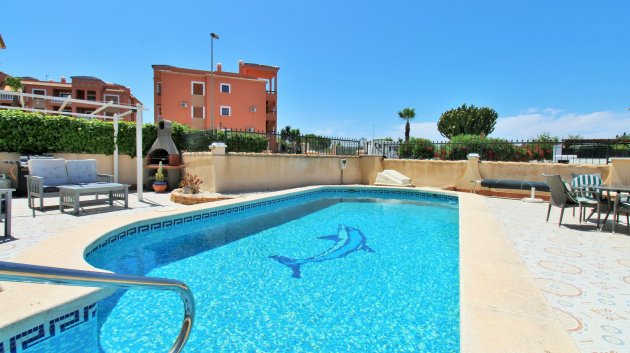 Reventa - Apartamentos -
Villamartín - PAU 8