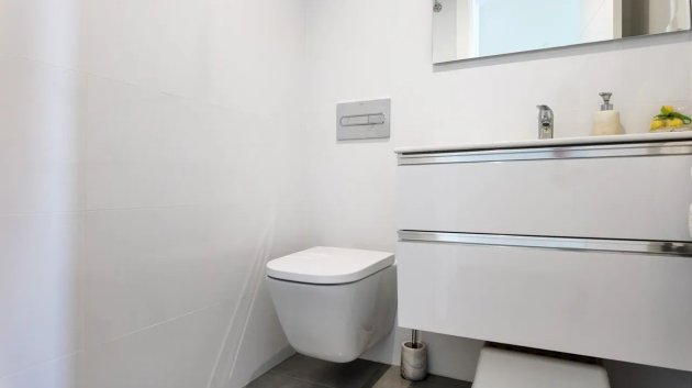 Reventa - Chalets -
Torrevieja - Los Balcones