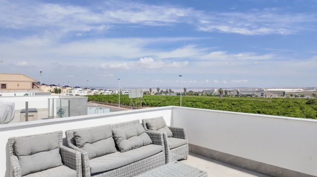 Reventa - Chalets -
Torrevieja - Los Balcones