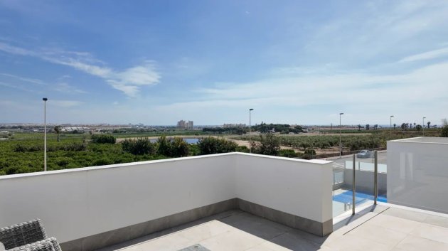 Reventa - Chalets -
Torrevieja - Los Balcones