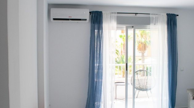 Resale - Apartments -
Orihuela Costa - Punta Prima