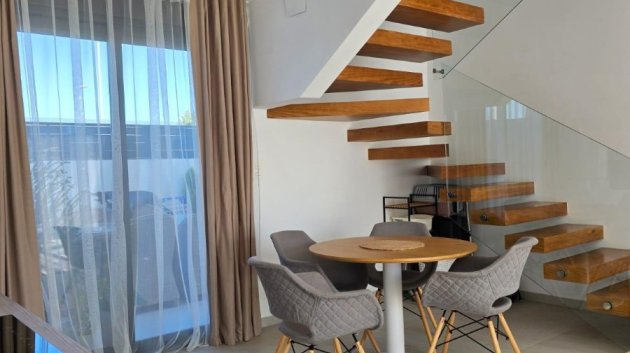 Resale - Villa -
Benijofar