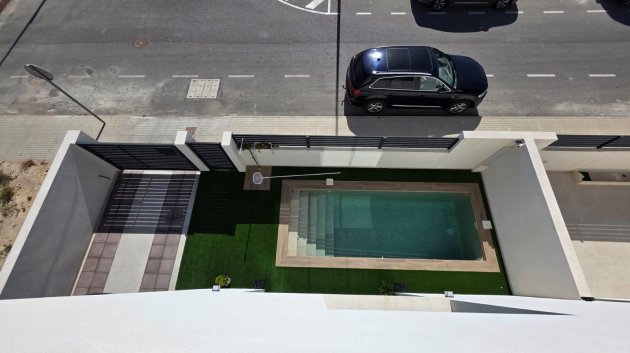 Resale - Villa -
Benijofar