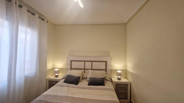 Reventa - Adosado -
Torrevieja - Aguas Nuevas