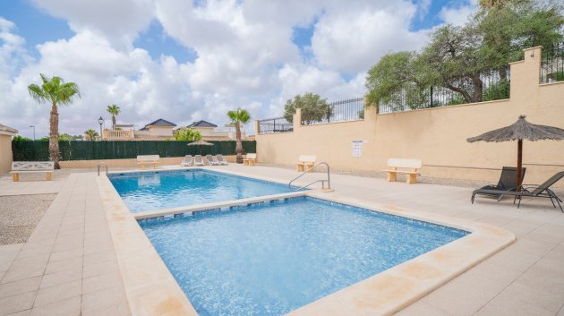 Reventa - Chalets -
Ciudad Quesada - Rojales