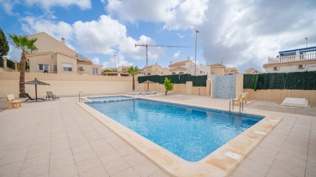 Reventa - Chalets -
Ciudad Quesada - Rojales