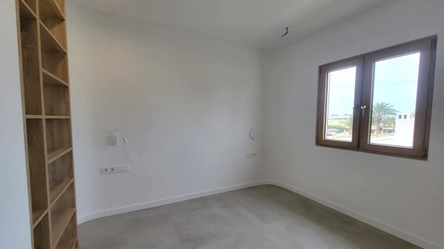 Revente - Villa -
Orihuela Costa