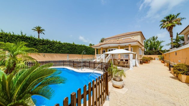 Resale - Villa -
San Javier