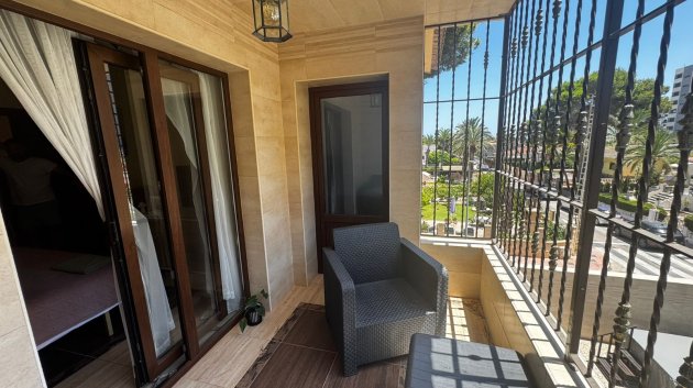 Resale - Townhouse -
Punta Prima