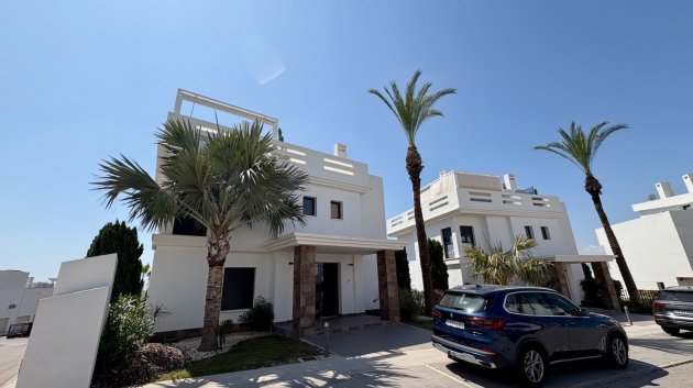 Reventa - Adosado -
Dehesa de Campoamor - Las Ramblas