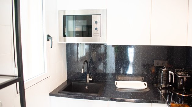 Reventa - Apartamentos -
Torrevieja - La Mata