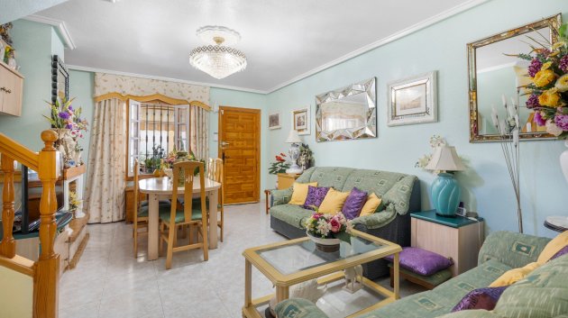 Reventa - Apartamentos -
Torrevieja - Zona los Frutales