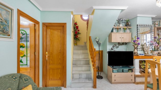 Reventa - Apartamentos -
Torrevieja - Zona los Frutales