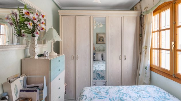 Reventa - Apartamentos -
Torrevieja - Zona los Frutales