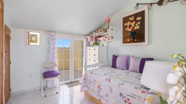 Reventa - Apartamentos -
Torrevieja - Zona los Frutales