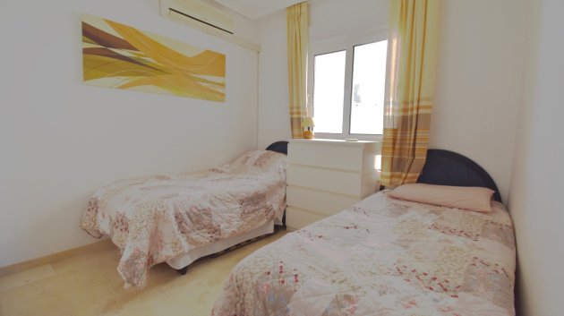 Resale - Apartments -
Orihuela Costa - Playa Flamenca