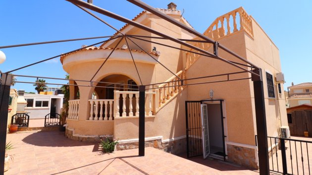 Reventa - Chalets -
Benimar - Rojales