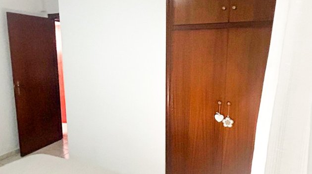 Reventa - Adosado -
Torrevieja - Center