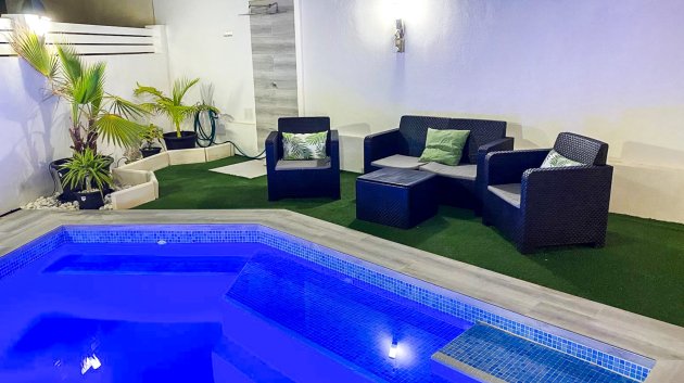 Reventa - Chalets -
Torrevieja - Playa Los Locos