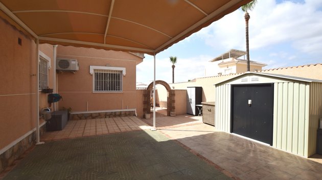 Reventa - Chalets -
Ciudad Quesada - Doña Pepa