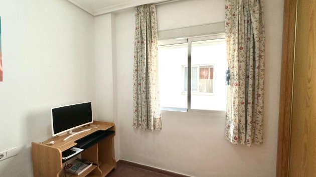 Reventa - Apartamentos -
Torrevieja - Center