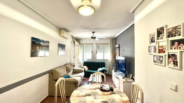 Reventa - Apartamentos -
Torrevieja - Center