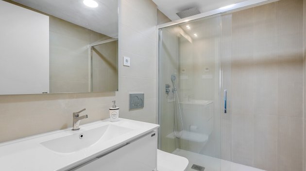 Resale - Apartments -
Orihuela Costa - Punta Prima