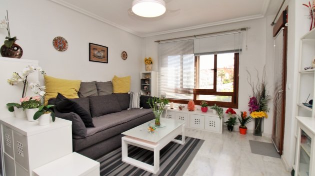 Reventa - Apartamentos -
Villamartín - PAU 8