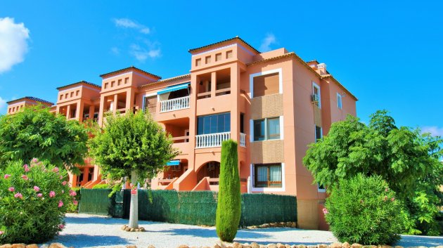 Reventa - Apartamentos -
Villamartín - PAU 8