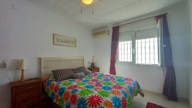 Reventa - Chalets -
Torrevieja - La Siesta