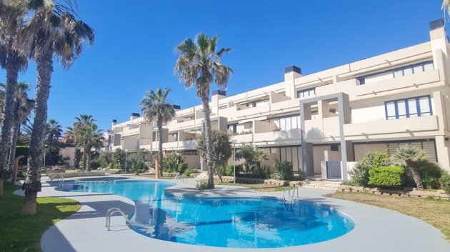 Reventa - Apartamentos -
Torrevieja - La Mata