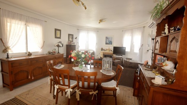 Reventa - Chalets -
Ciudad Quesada - Rojales