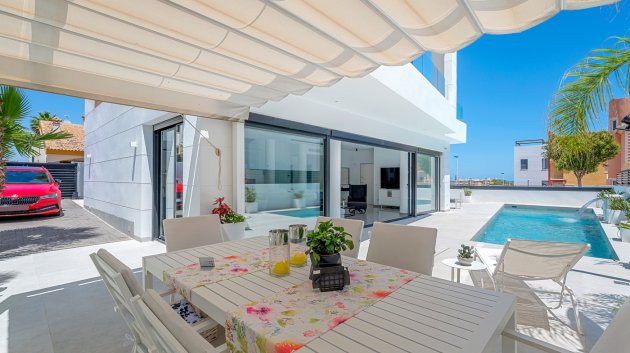 Reventa - Chalets -
Guardamar del Segura