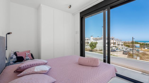 Reventa - Chalets -
Guardamar del Segura