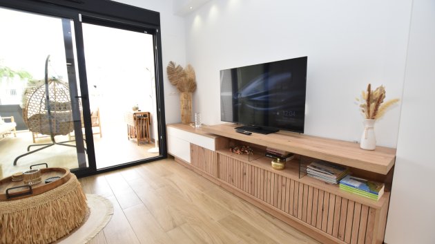 Reventa - Apartamentos -
Torrevieja - Los Balcones