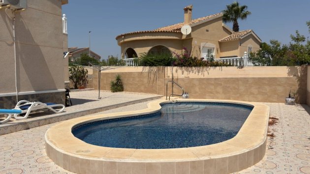 Reventa - Chalets -
Ciudad Quesada - Lo Pepin