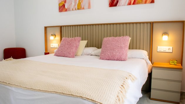 Reventa - Chalets -
Torrevieja - La Siesta