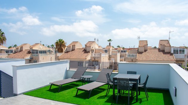 Reventa - Chalets -
Torrevieja - La Siesta