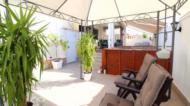 Revente - Villa -
Orihuela Costa - La Florida