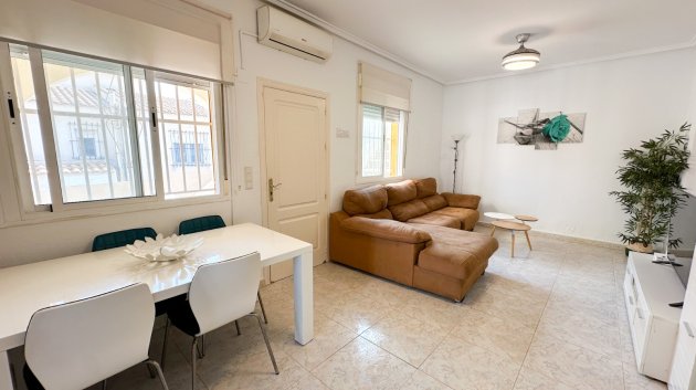 Reventa - Chalets -
Rojales - Ciudad Quesada