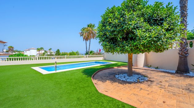 Resale - Villa -
Benissa