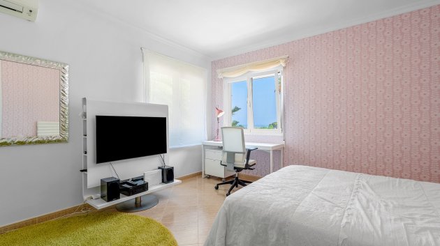 Resale - Villa -
Benissa