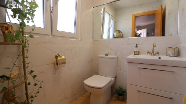 Reventa - Adosado -
Benijofar