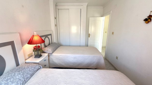 Reventa - Chalets -
Orihuela Costa - Villamartín