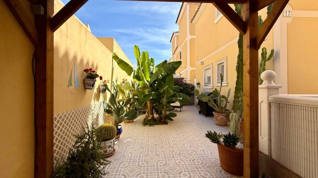 Reventa - Chalets -
Orihuela Costa - Villamartín