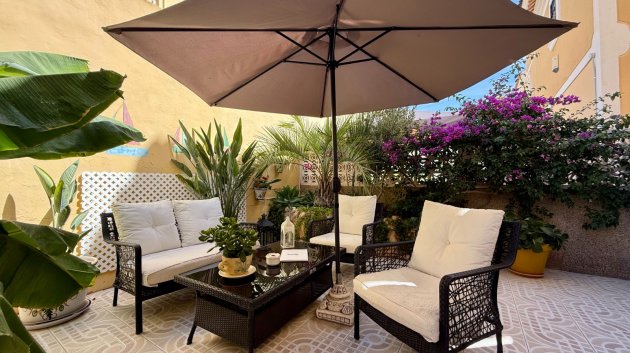 Reventa - Chalets -
Orihuela Costa - Villamartín