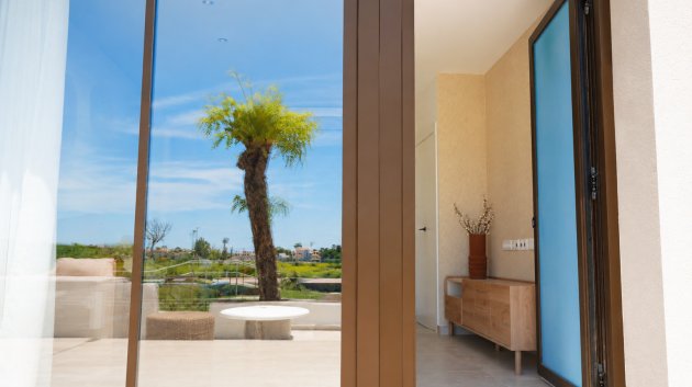 Obra nueva - Chalets -
Dolores